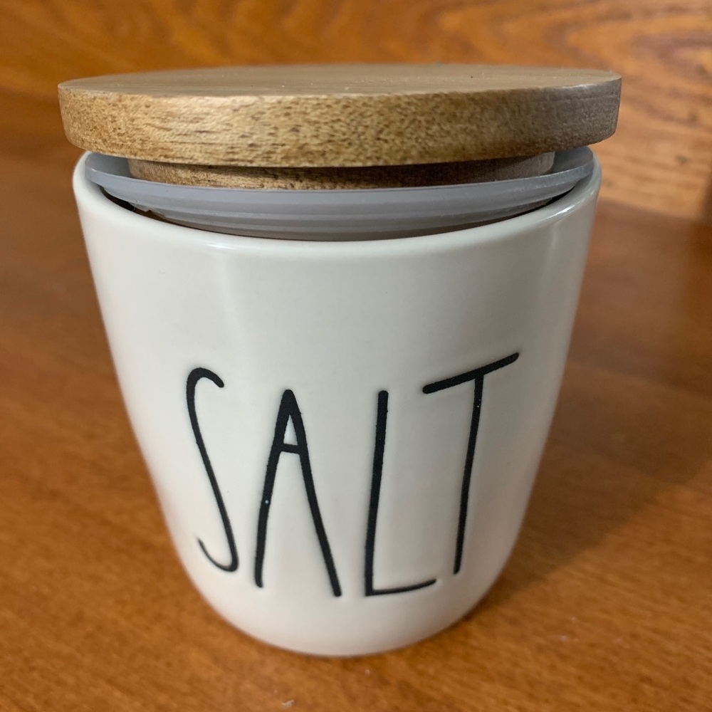 Rae Dunn Small Canister